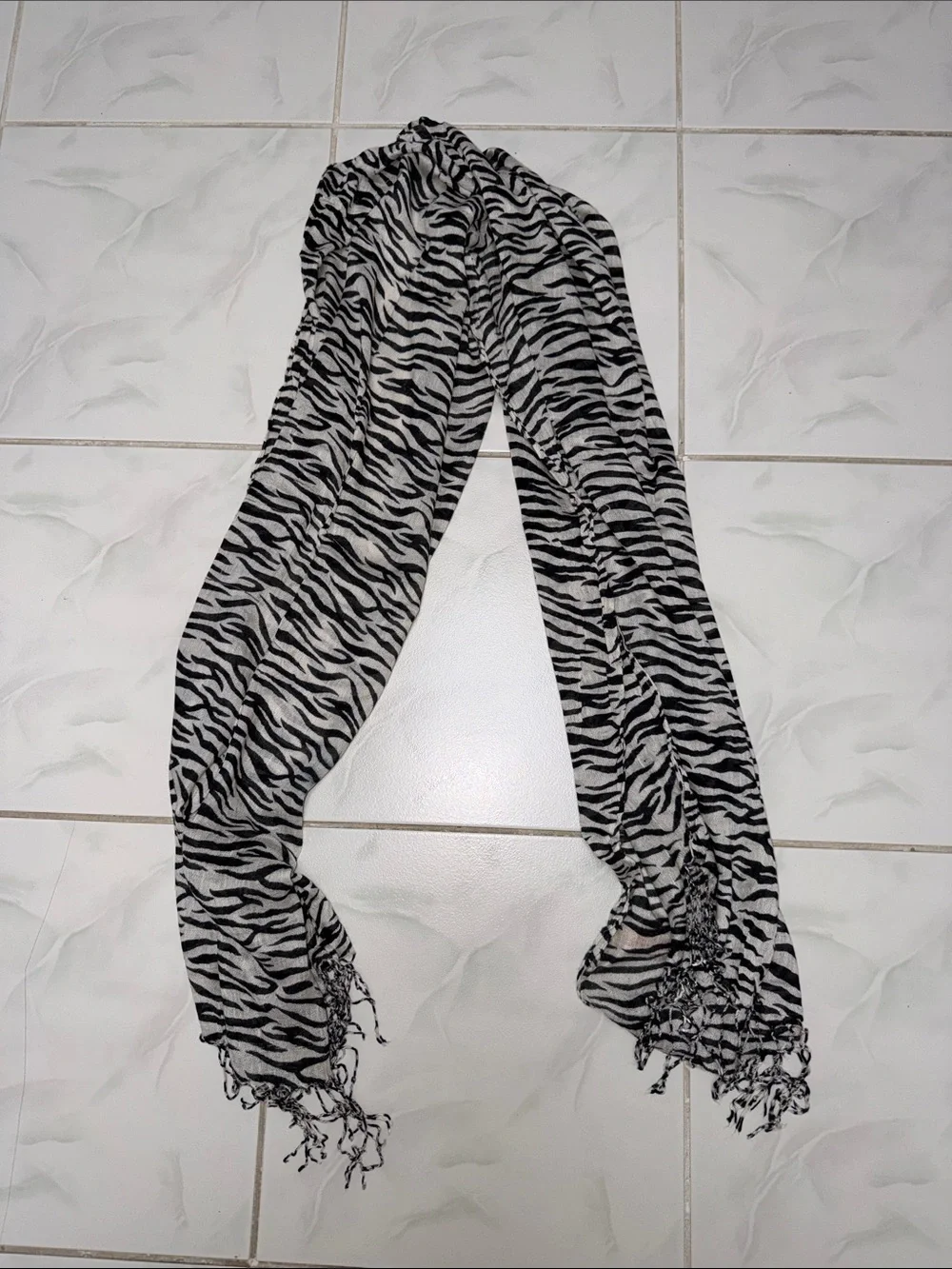 pashmina Black & White Zebra-Print Scarf
